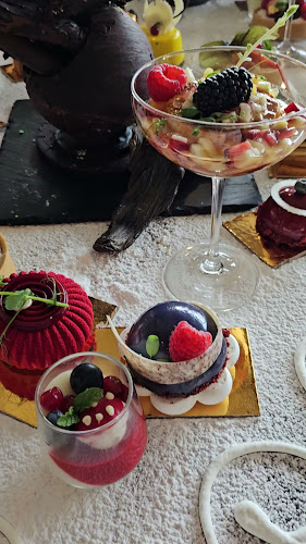 Opinii despre Grills@Chill'O în Abu Dhabi - Hospitality and gastronomy