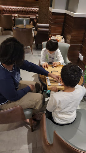 Opinii despre BROWNIE CAFE - AL RAMS , RAK în Ras Al-Khaimah - Hospitality and gastronomy