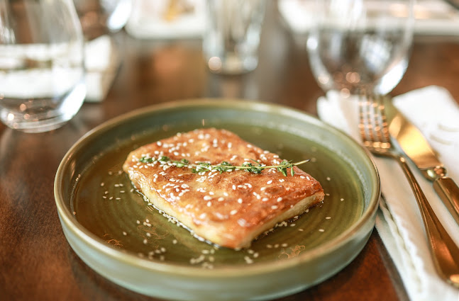 Oii Restaurant & Cafe - Abu Dhabi