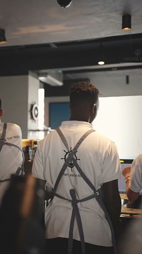 Opinii despre Hazzaa Speciality Cafe - Al Mushrif în Abu Dhabi - Hospitality and gastronomy