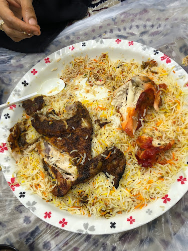 مطعم قصر اليمن للمندي والمظبي