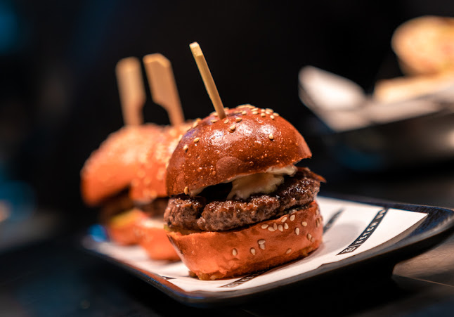 KETCH UP Dubai Restaurant