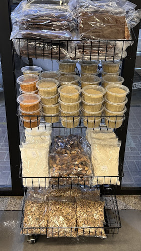 Comentarii opinii despre AL MANAL BAKERY LLC مخبز المنال