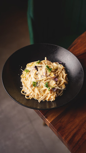 Wood House Restaurant Al Ain