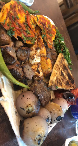 Opinii despre RAWABI AL SHAM RESTAURANT & BUTCHERY -Al Nahda Branch în Dubai - Hospitality and gastronomy