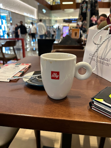 illy cafe Dubai mall - Dubai