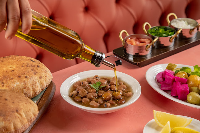 Abu Shakra Restaurant & Cafe مطعم و كافيه أبو شقرة