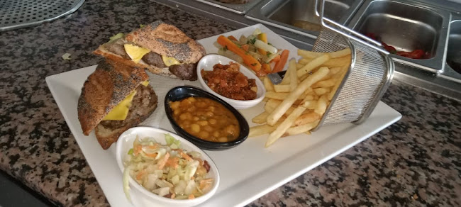 G92F+WPC - Al 'Alya St - Al Zahiyah - E13 - Abu Dhabi