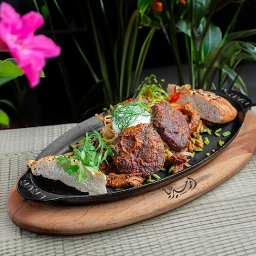 MQMJ+8QR Mall - E11 - Sheikh Mohamed Bin Salem Rd - Al Jazeera Al Hamra-Qaryat Al Hamra - Ras Al Khaimah