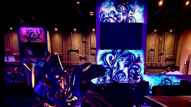 Pipes Shisha Lounge and Cafe - Hospitality and gastronomy