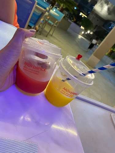 Oasis Pool Lounge - Hospitality and gastronomy