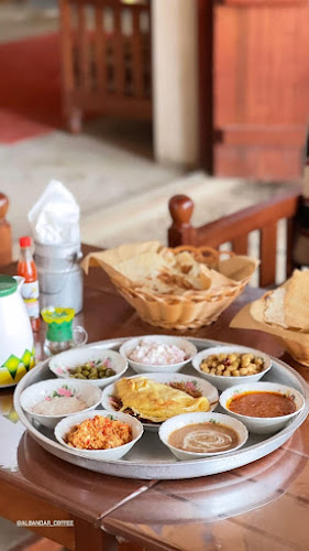 Opinii despre QAHWAT ALBANDAR RESTAURANT în Sharjah - Hospitality and gastronomy