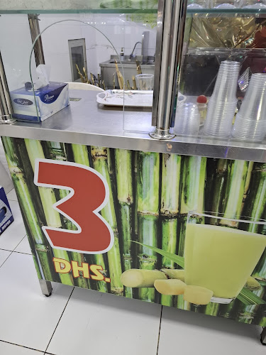 Special Sugarcane Juice Shop - Hospitality and gastronomy