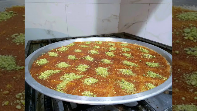 Opinii despre Lamagon Restaurant and Sweets în Dubai - Hospitality and gastronomy