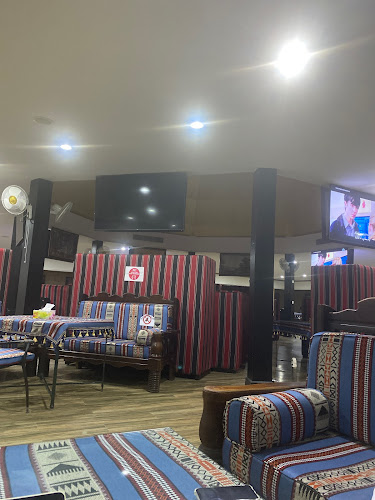 مقهى الفينيقية (مقهى فندق الدار)