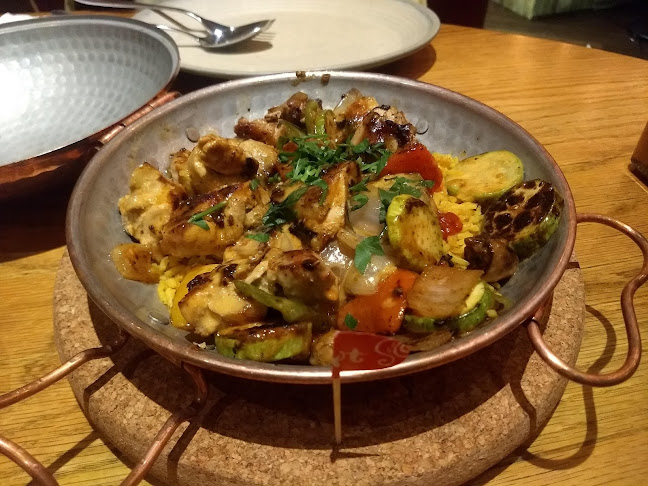 Comentarii opinii despre Nando's Al Zeina, Al Raha Beach