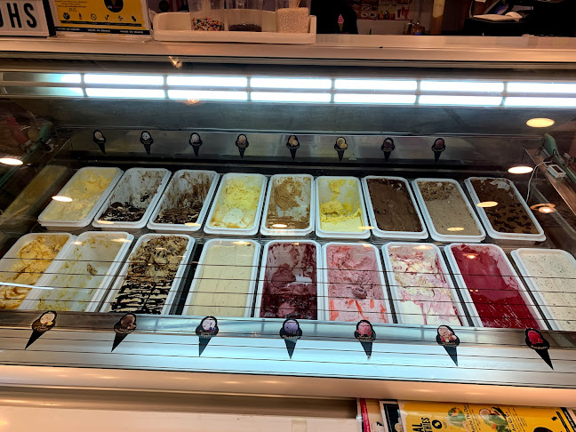 ICEBERRY ICECREAM AJMAN-AL BUSTAN