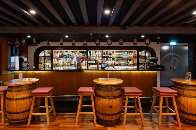 The Blacksmith Bar & Eatery, Dubai Marina