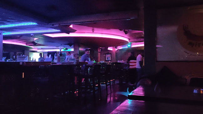 Comentarii opinii despre It's Mirchi Restaurant