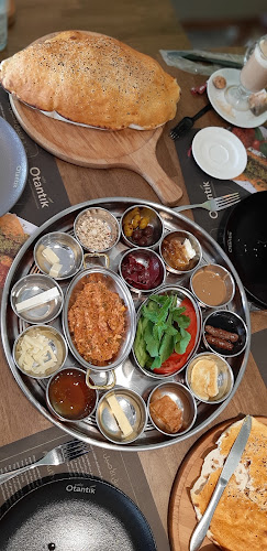 10th St - Al Zahiyah - E16 01 - Abu Dhabi