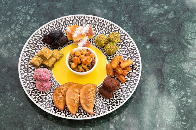 Emirates Towers Hotel - Sheikh Zayed Rd - Dubai