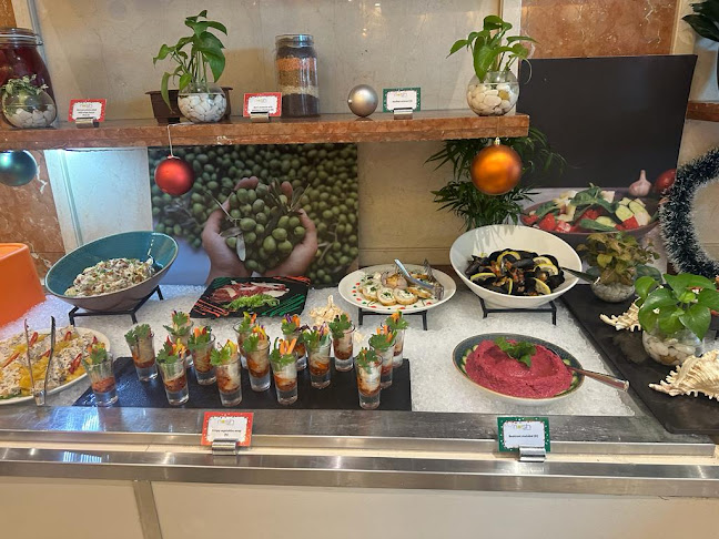 Nosh Restaurant - Hospitality and gastronomy