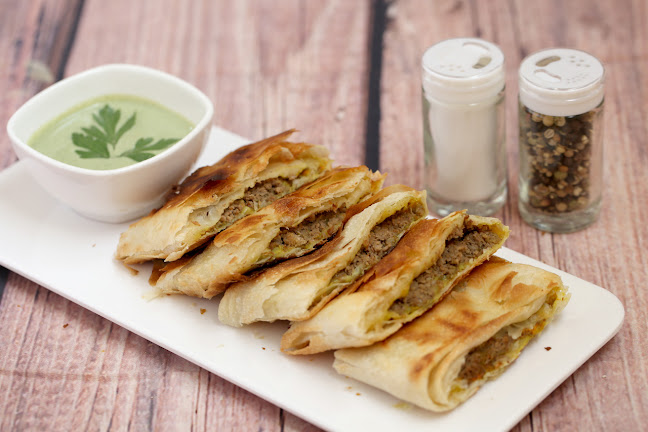 Comentarii opinii despre Khafayef pastry Khalifa A - خفايف للفطائر خليفة أ