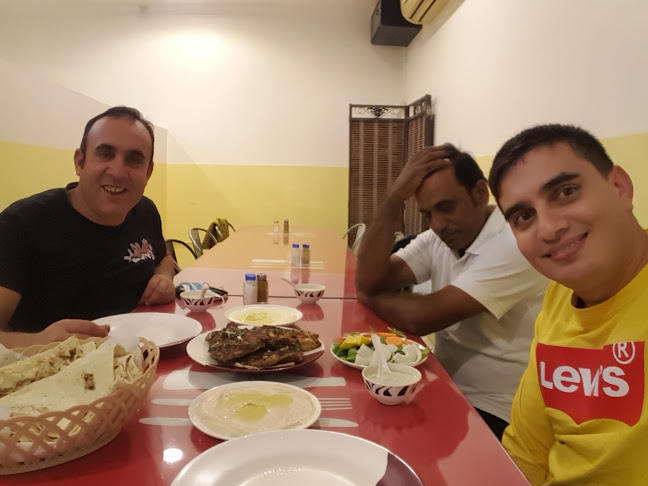 Opinii despre ZUHOOR Al Zubara Cafeteria & restaurant în Sharjah - Hospitality and gastronomy