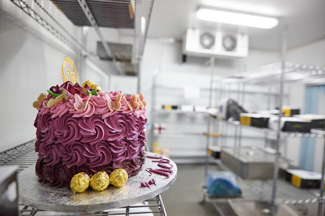 FNP Dubai - Bakery & Cake Shop - Dubai