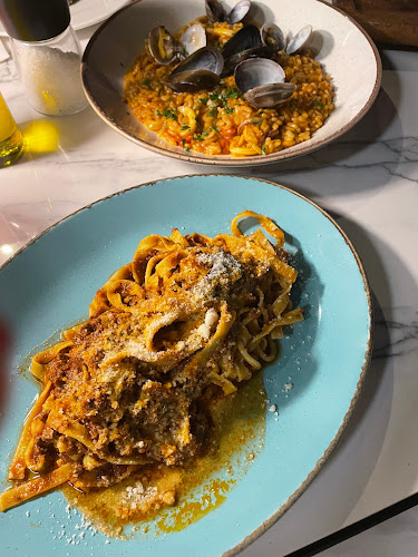 L'Antica Pizzeria da Michele JBR - Dubai