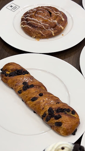 Comentarii opinii despre European Bakery- Cakes | Croissants | Sandwiches