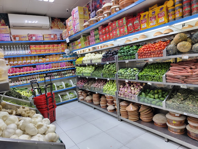 118th Street, Behind Lulu Hypermarket, Sanaiya - Abu Dhabi