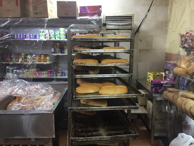 Comentarii opinii despre Al Sorour Bakeries- Khalifa Branch