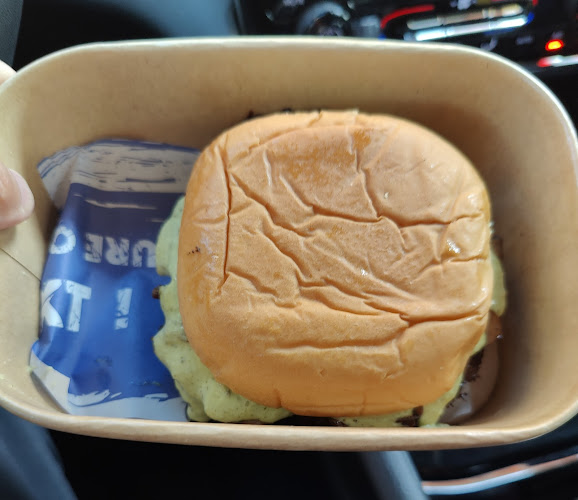 Opinii despre NEXT Burger în Dubai - Hospitality and gastronomy