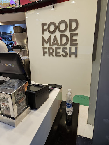 Opinii despre مطعم لفاح صحارى سنتر - Laffah Restaurant Sahara Center în Sharjah - Hospitality and gastronomy