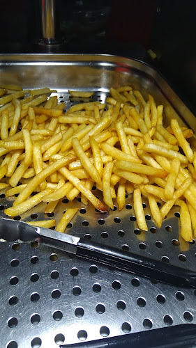 Chickees Fried Chicken - Hospitality and gastronomy