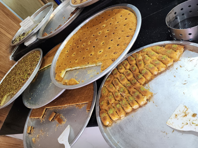 SALLORA Restaurants Sweets - Abu Dhabi Branch مطعم وحلويات سلورة - فرع أبو ظبي - Abu Dhabi