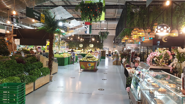 The Fresh Market - Hospitality and gastronomy