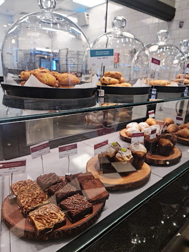 Bloomsbury's Boutique Cafe & Artisan Bakery