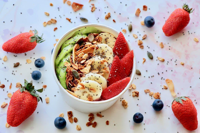 Poke & Co - JLT - Hospitality and gastronomy