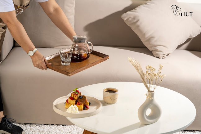 Opinii despre Nut Cafe & lounge Sharjah în Sharjah - Hospitality and gastronomy