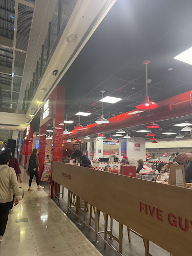 Five Guys Dubai Airport - Dubai