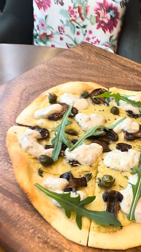 DOBRO TOP VEGAN - Dubai