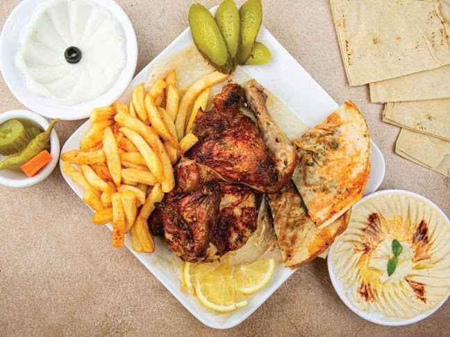 Tawq Alyasmin Restaurant مطعم طوق الياسمين خورفكان