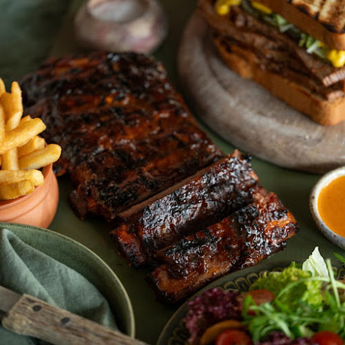 Opinii despre r&b Grillhouse în Abu Dhabi - Hospitality and gastronomy