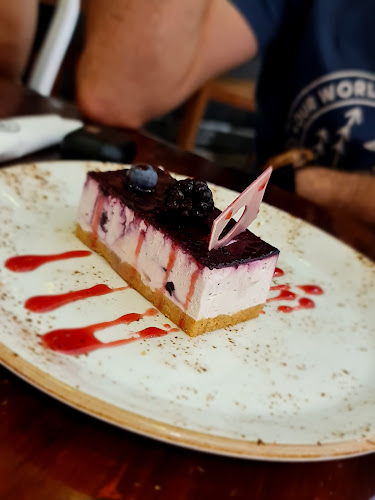 Al Ain - Dubai Rd - Madinat Hind 1 - Dubai Outlet Mall - Dubai