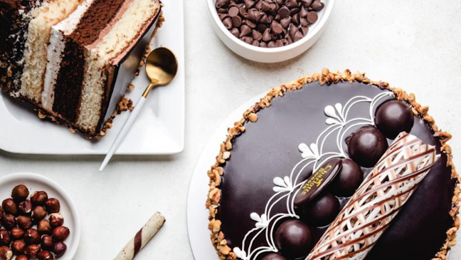 حلويات شارلوت الخان Charlotte sweets Al Khan