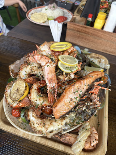 Comentarii opinii despre Adams Beer Kitchen Bar & Restaurant