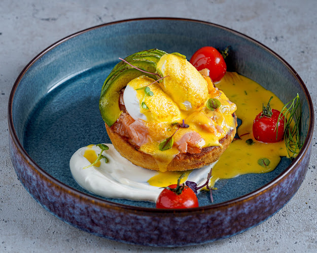 Al Banafsaj St. Hazza Bin Zayed Stadium Bldg. 15 - Al Tiwayya - Abu Dhabi