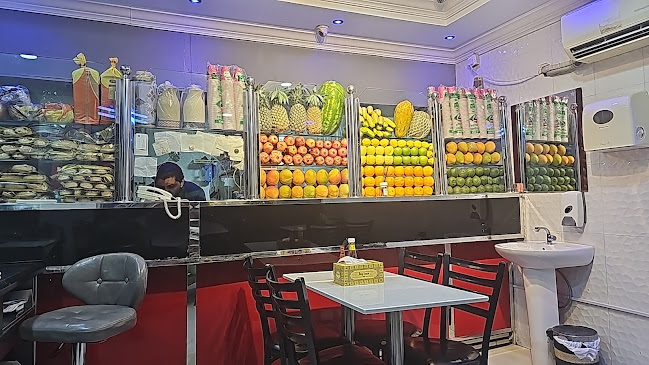 Comentarii opinii despre Shabab Al Jasrain Refreshment